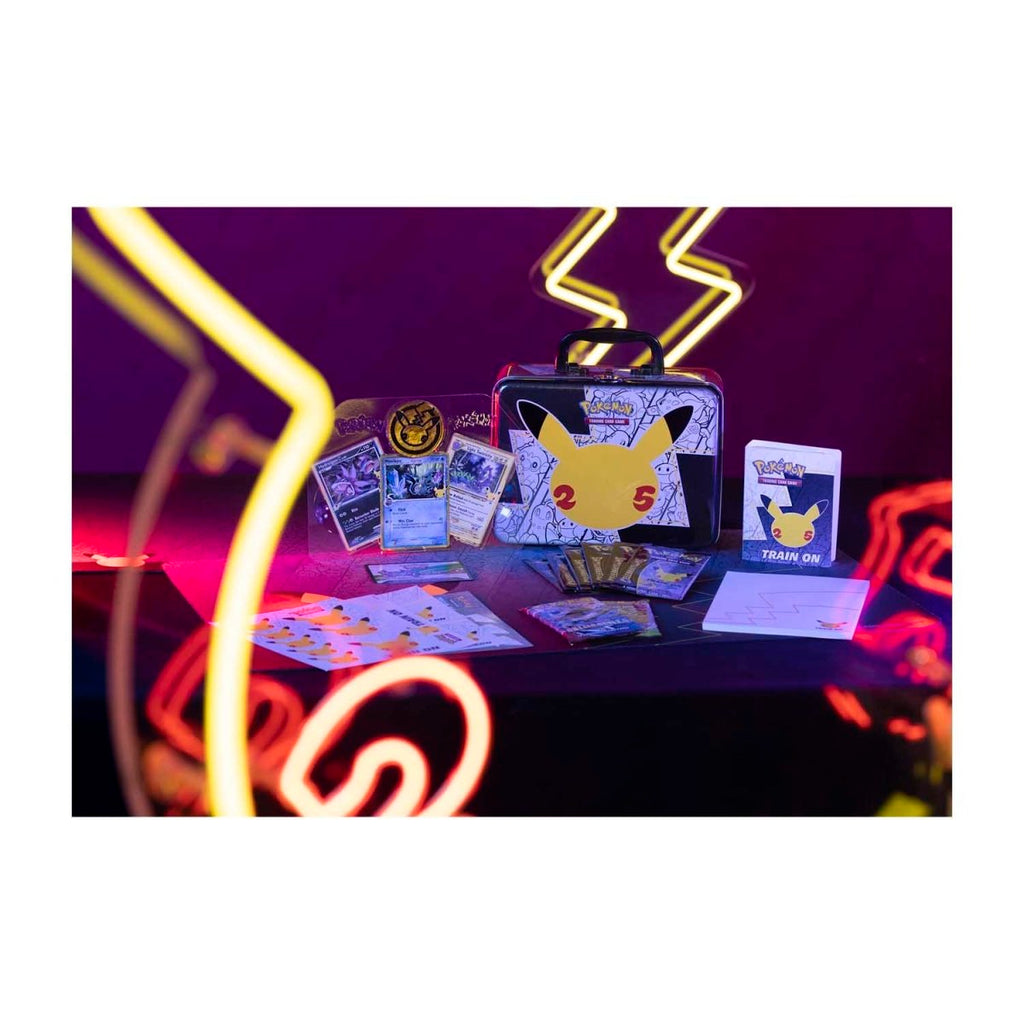 Pokémon TCG: Celebrations Collector Chest