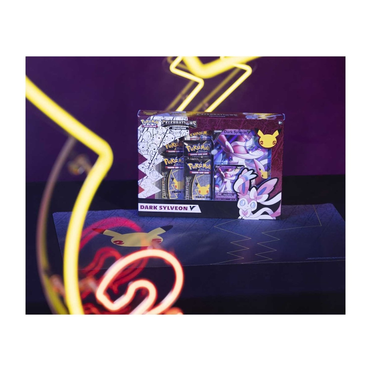 Pokémon TCG: Celebrations Collection—Dark Sylveon V