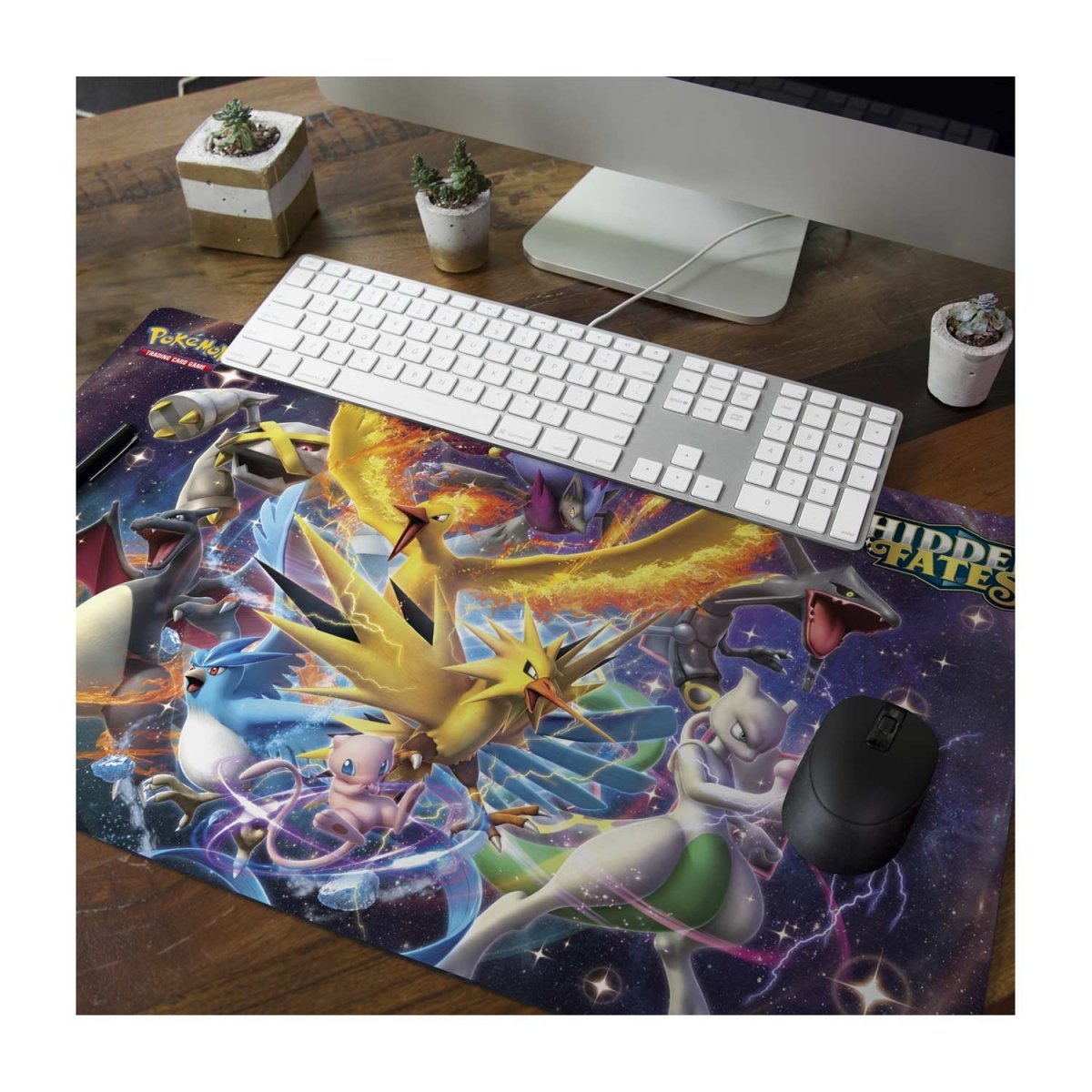 Pokémon TCG: Hidden Fates Ultra-Premium Collection